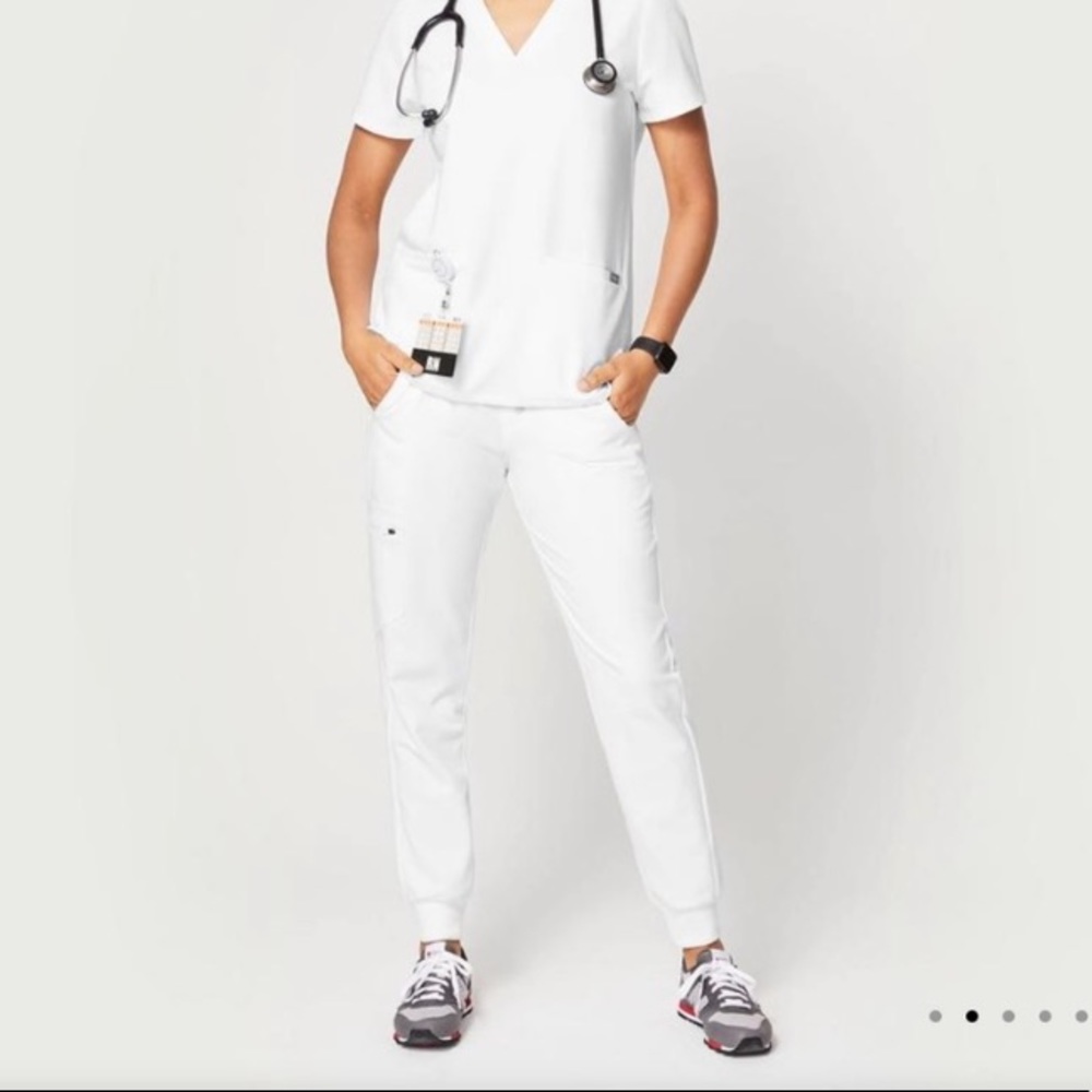 White Figs Zamora Joggers Medium